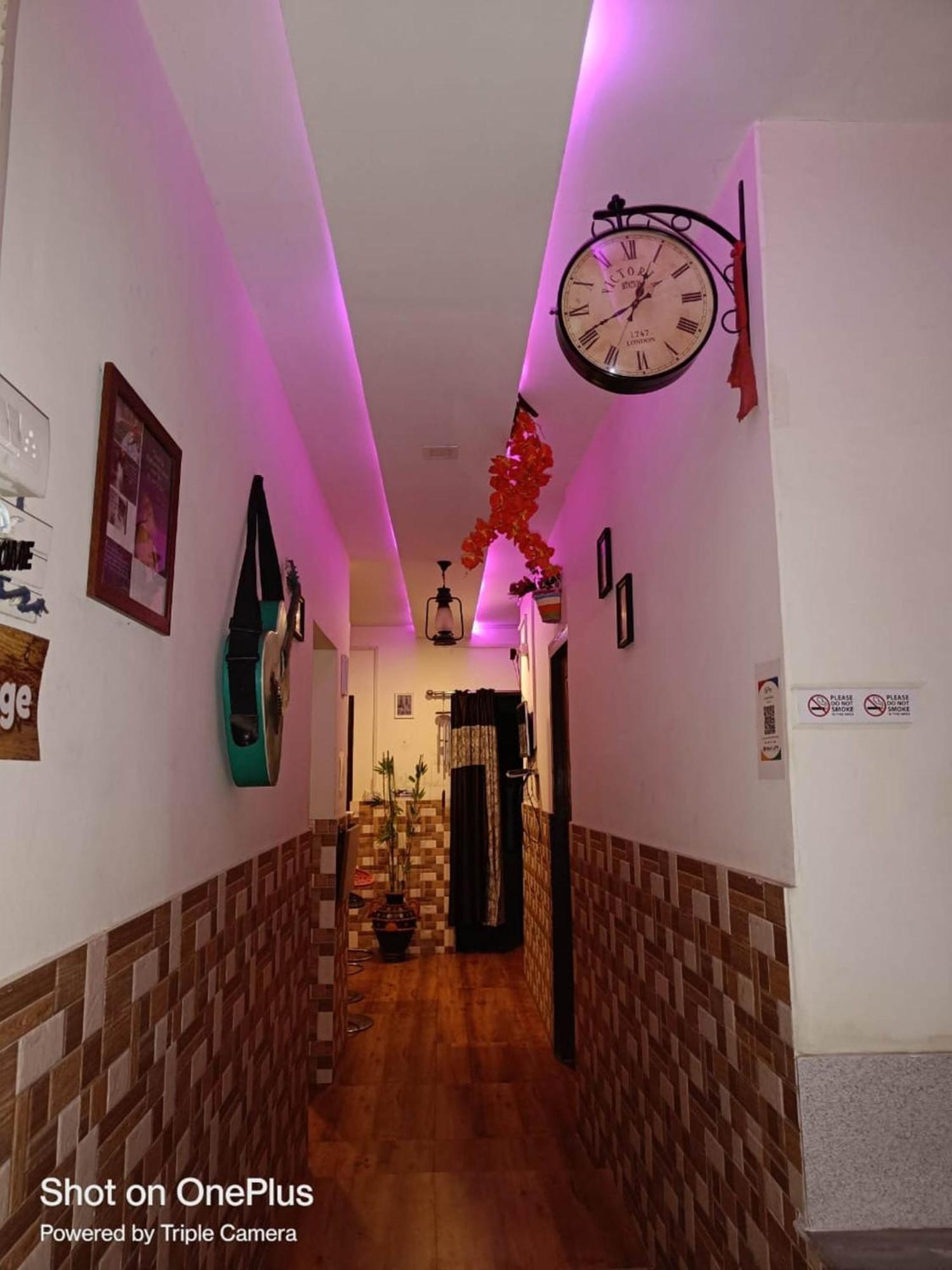 Faith Hotel Siliguri Luaran gambar