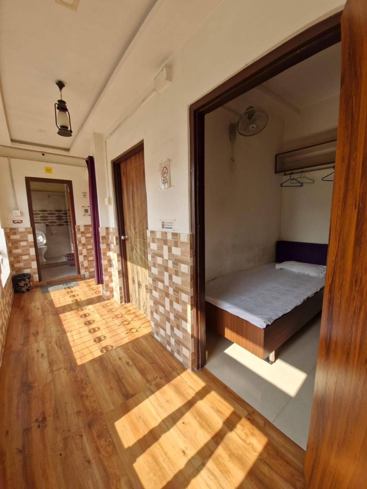 Faith Hotel Siliguri Luaran gambar
